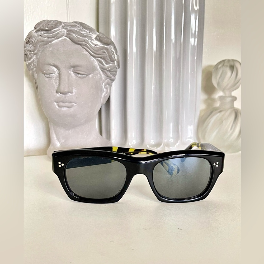 Oliver Peoples Isba Sunglasses
